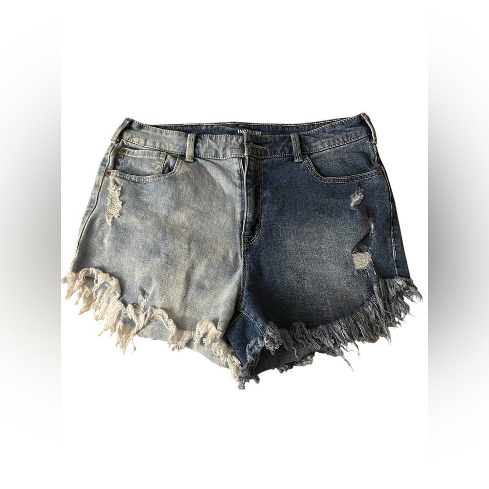 INC DENIM SHORT